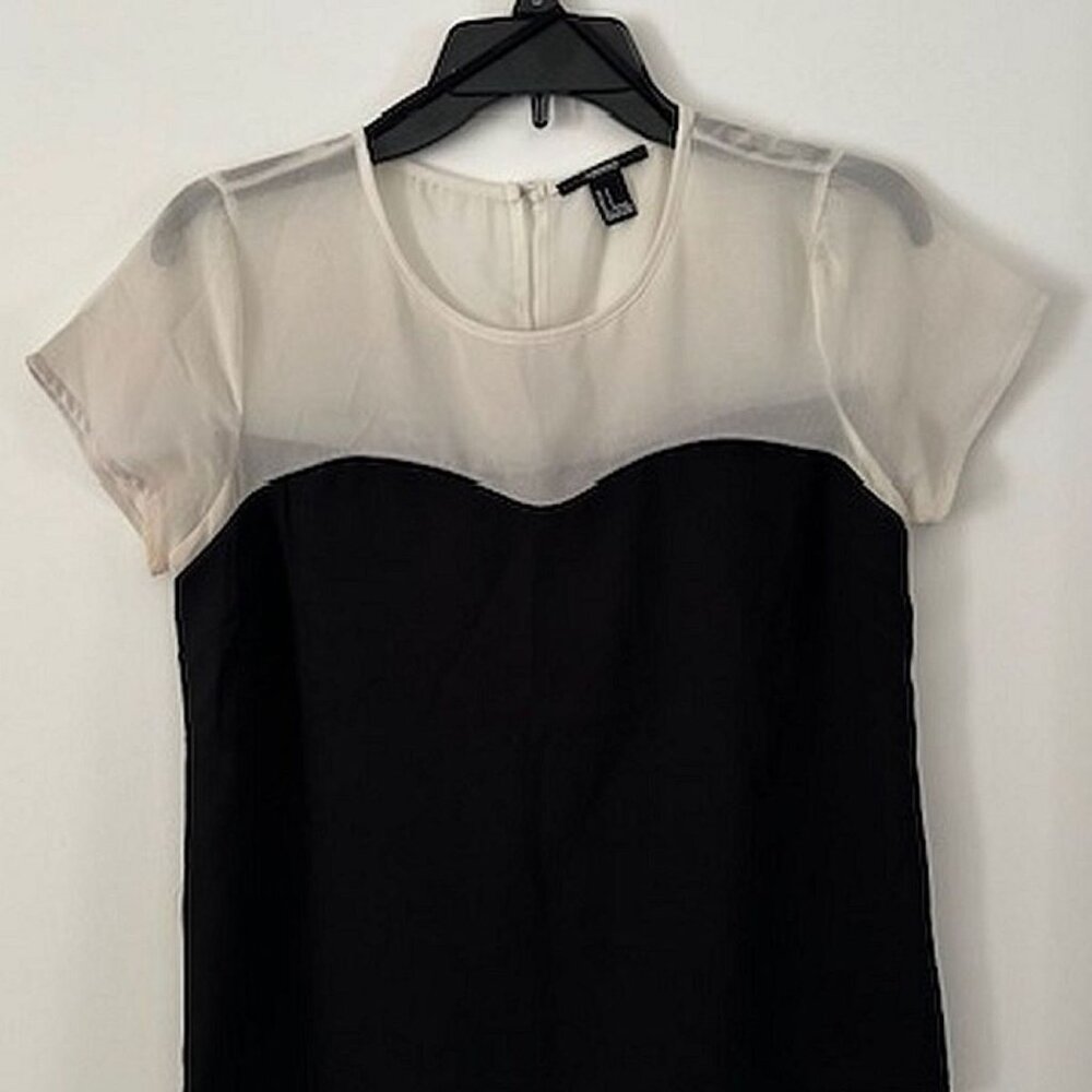 Summery Elegant top, Forever 21, Small